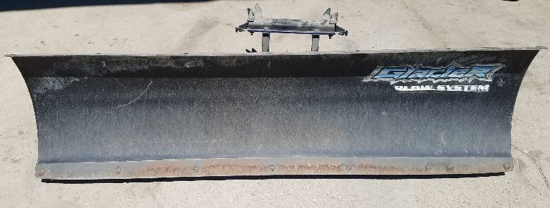 lot 5 image: Polaris Glacier Plow System Snow Blade
