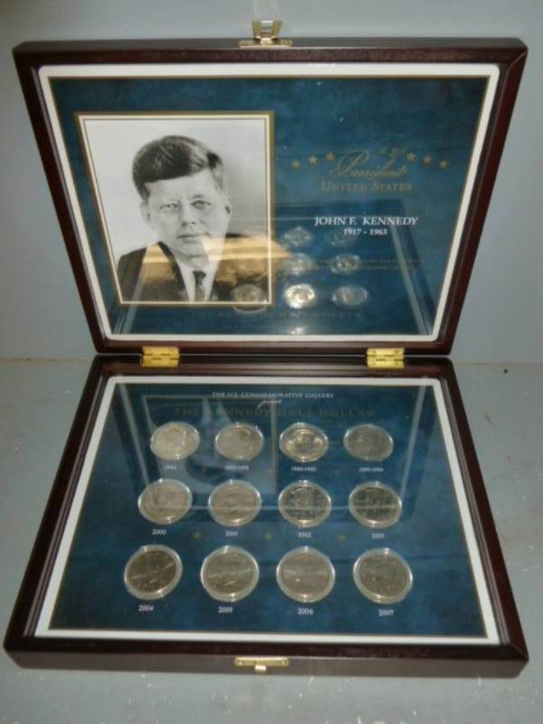 lot 35 image: Kennedy Coin Set