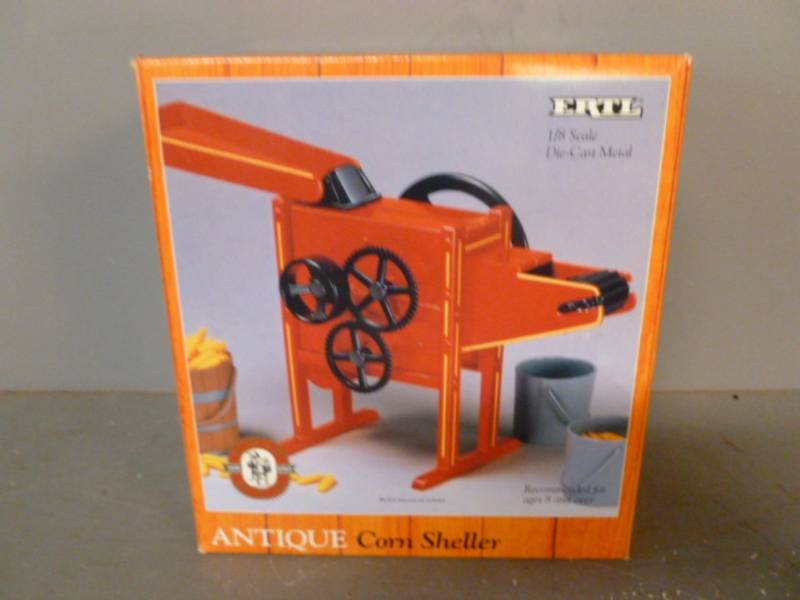 lot 76 image: Ertl