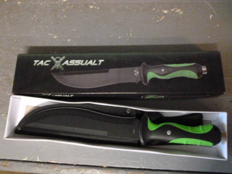lot 80 image: Collector Knife