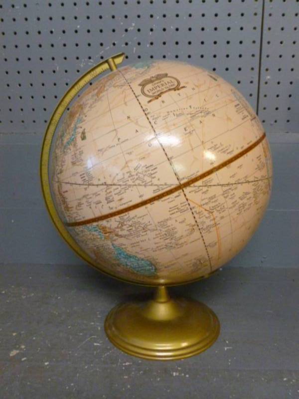 lot 127 image: Vintage World Globe