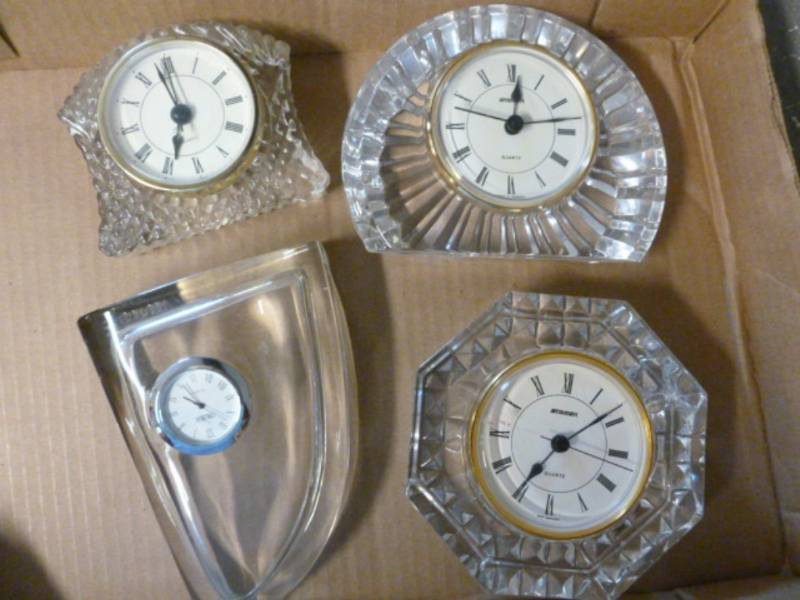 lot 136 image: Dresser Clocks