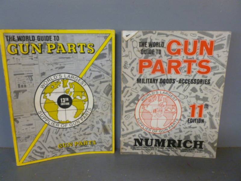lot 161 image: Collector Books