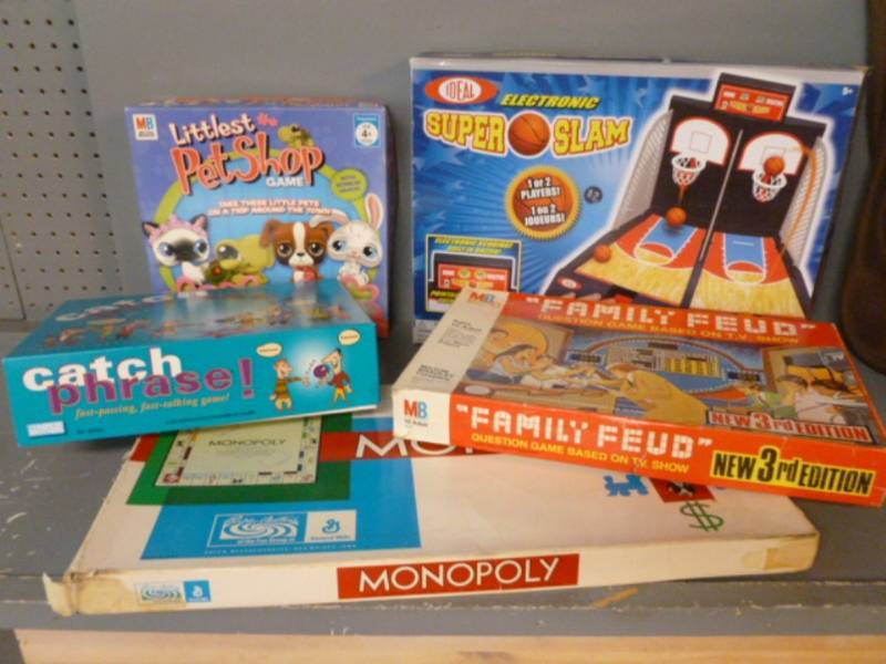 lot 173 image: Board Games