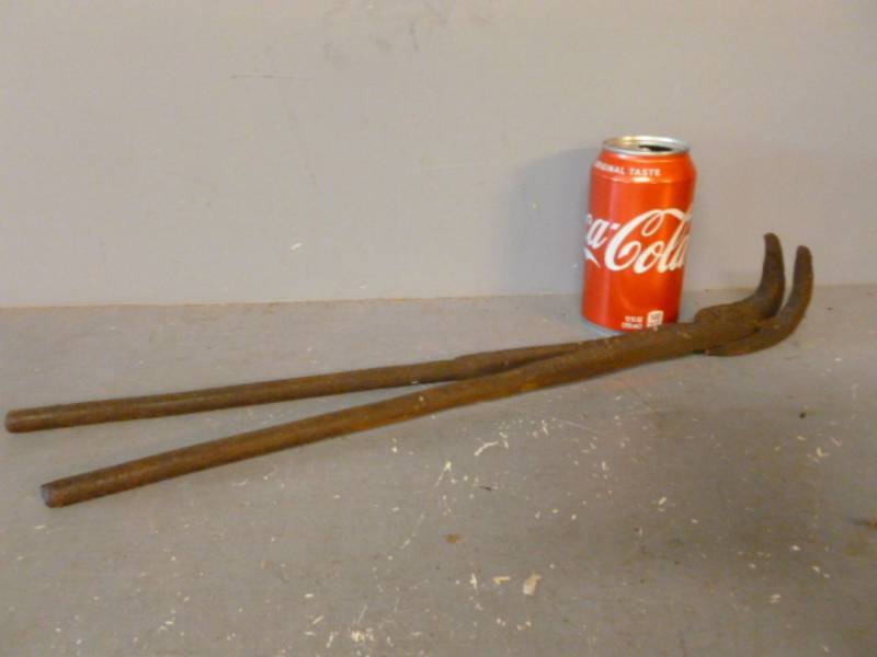 lot 219 image: Antique Blacksmith Tool