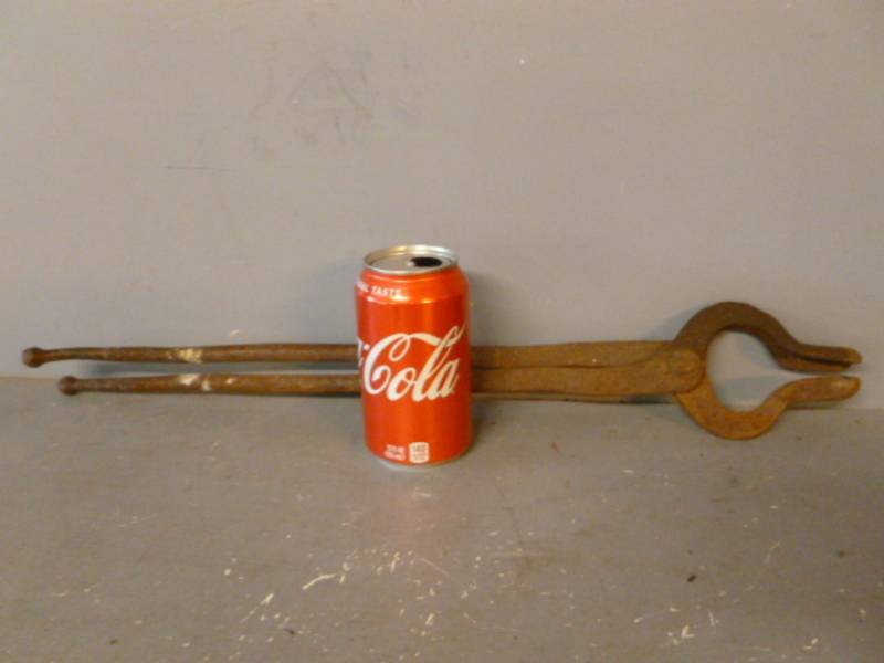 lot 220 image: Antique Blacksmith Tool