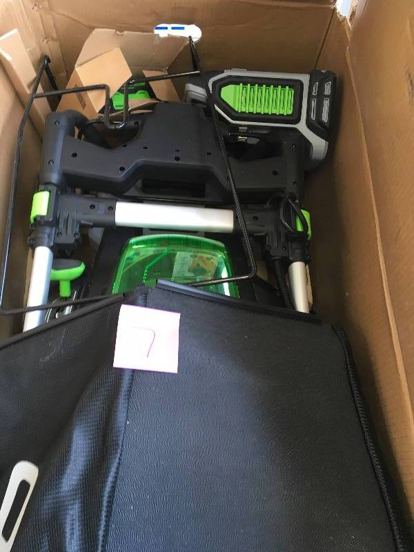 lot 7 image: Ego LM2002 Cordless Lawn Mower 5.0Ah Battery &Charger Kit 56 V Lithium-ion in working conditions
