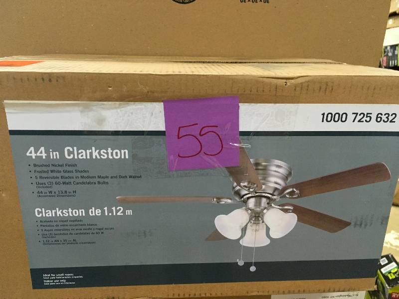 lot 55 image: Clarkston 44 in. Indoor Oil Rubbed Bronze Ceiling Fan with Light Kit in good conditions