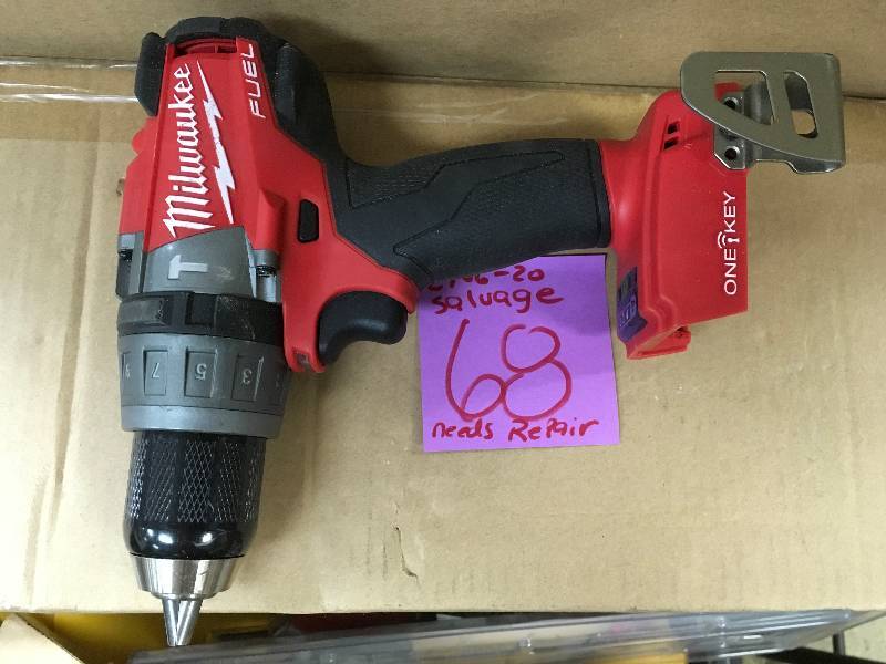 lot 68 image: Milwaukee M18 18-Volt Lithium-Ion Cordless 12 in. Hammer DrillDriver (Tool-Only) Salvage needs repair