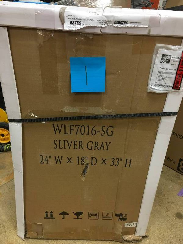 24 in. Vanity in Silver Gray with 1.5 in. Porcelain Vanity Top in White with White Basin - WLF7016-SG not used