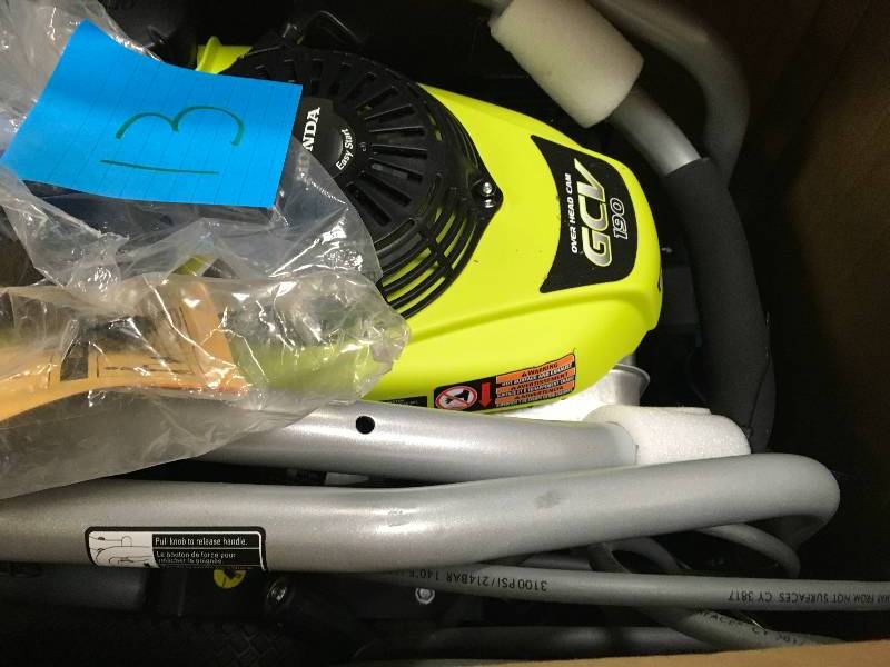 RYOBI 3,100 PSI 2.5 GPM Honda Gas Pressure Washer with Idle Down in good conditions