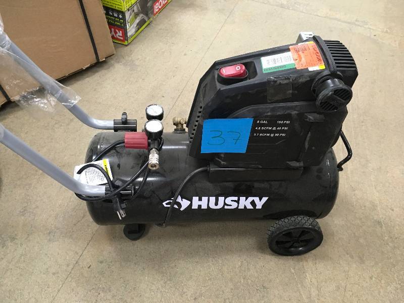 HUSKY 8G 150 PSI Hotdog Air Compressor Used is in very good working condition tested.