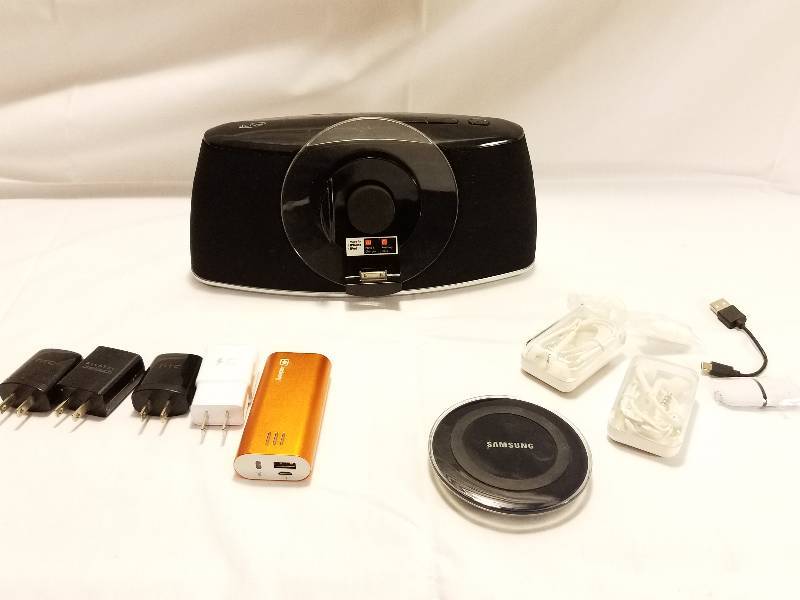 MP3 PLAYER, CELL PHONE ACCESORIES