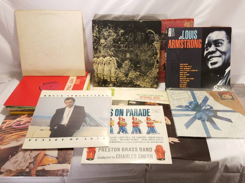 VINYL RECORDS