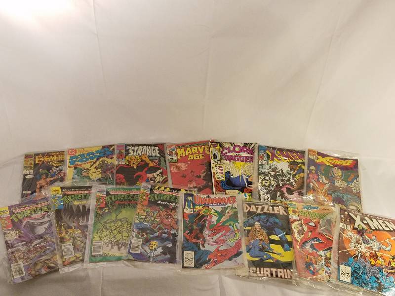 COMIC BOOKS