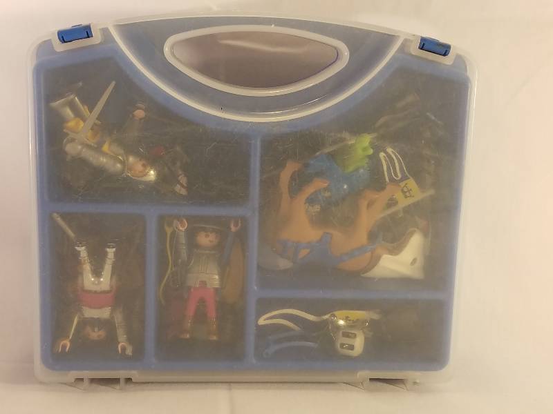 PLAYMOBIL FIGURES & PIECES