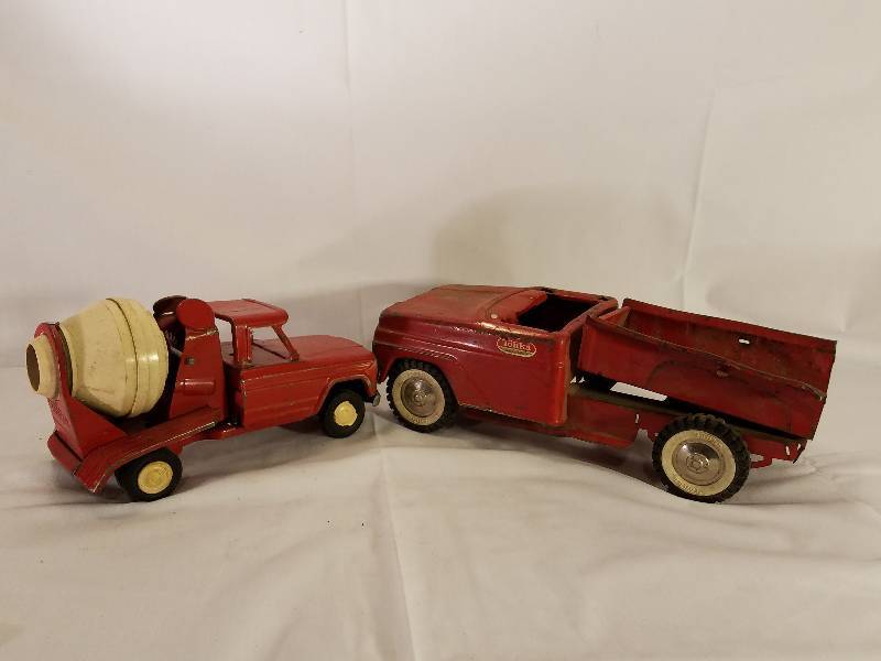 VINTAGE TOY TRUCKS