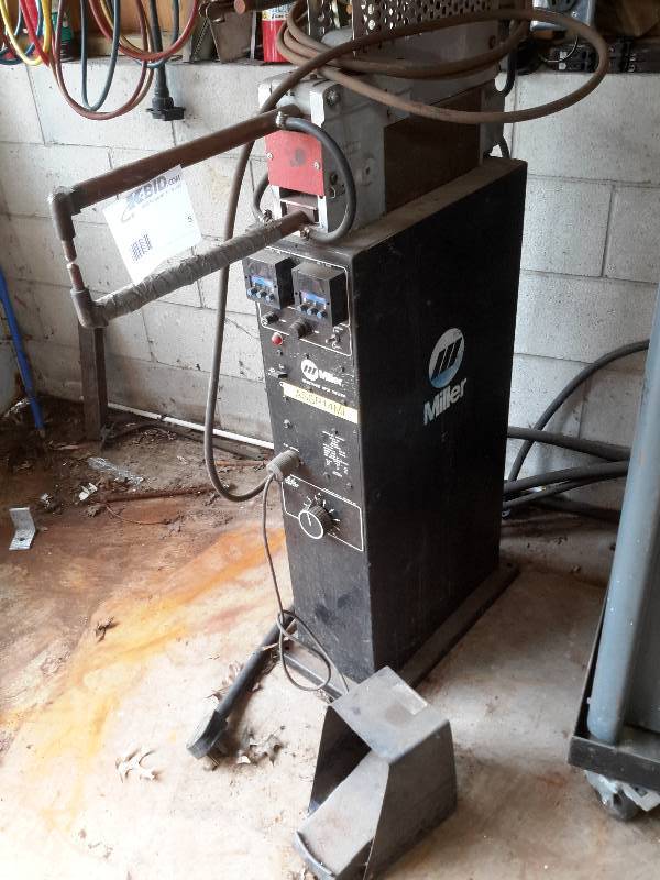 lot 5 image: Miller Resistance Spot Welder