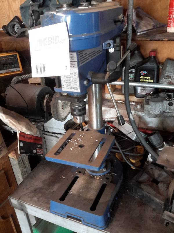 lot 7 image: UL Listed 5 Speed Drill Press