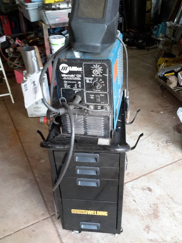 lot 8 image: Miller Millermatic 130 ARC Welder