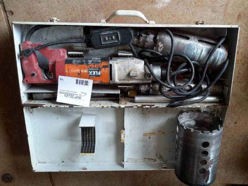lot 19 image: Flex Electronic Handheld Core Drill