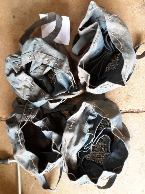 lot 41 image: 4 Pouches with Hardware
