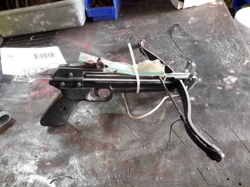 lot 95 image: Very Cool, Handheld Crossbow