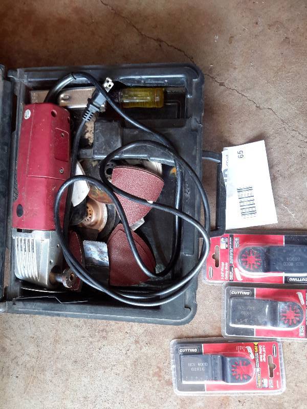 lot 65 image: Angle Grinder
