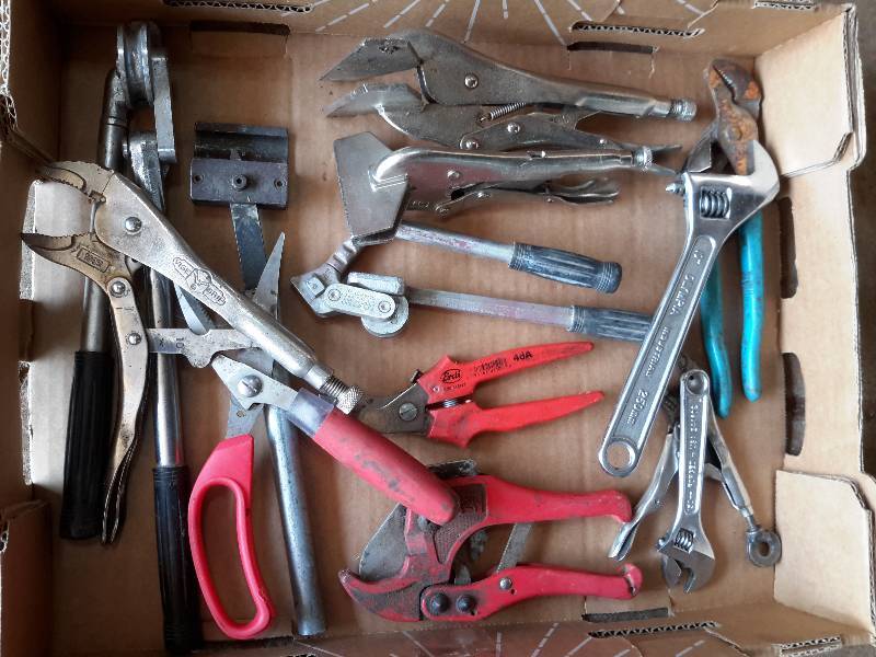 lot 70 image: Lot of Vise Grips, Crescent Wrenches and Shears (See Close-ups)