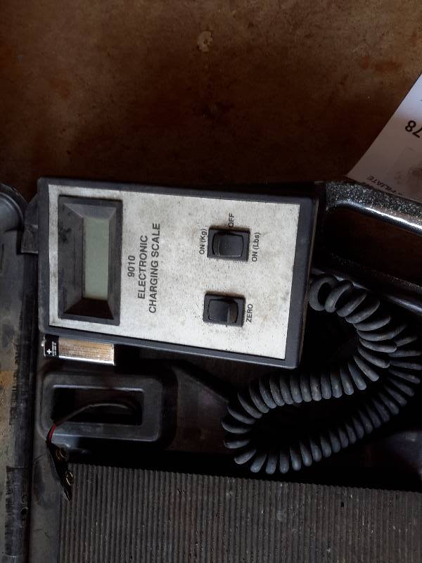 lot 78 image: Electronic Charging Scale