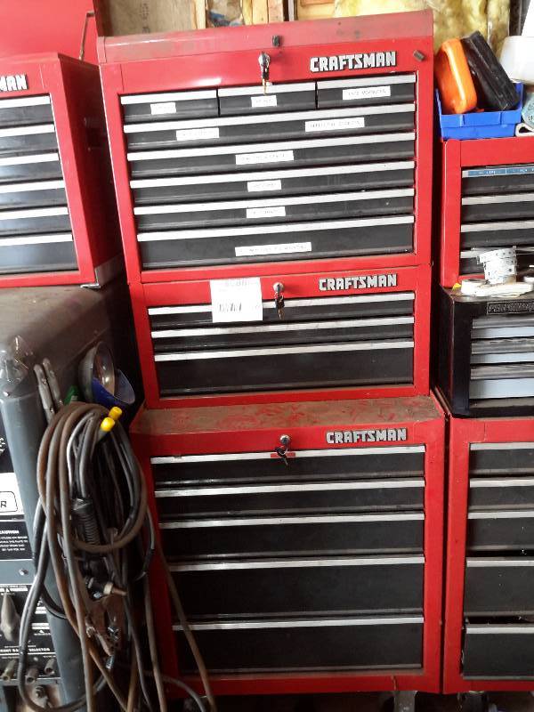 lot 9A image: Craftsman Lockable Tool Boxes