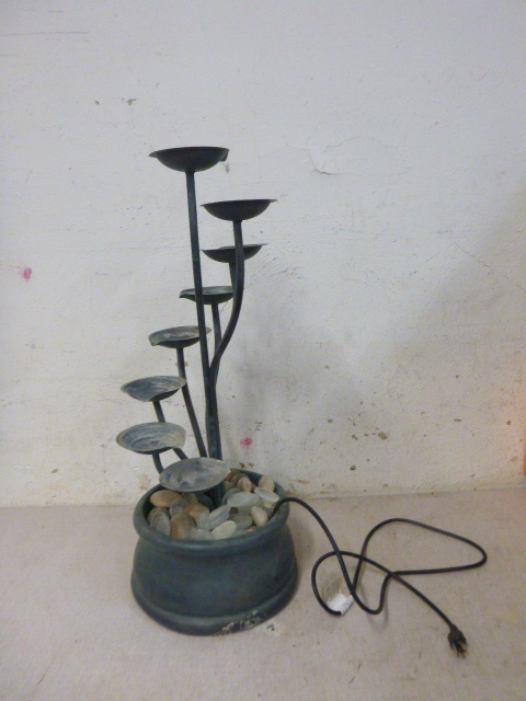 lot 16 image: Garden Fountain