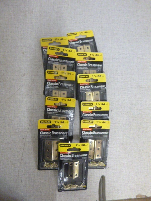 lot 63 image: 11 NEW Stanley Broad Hinges