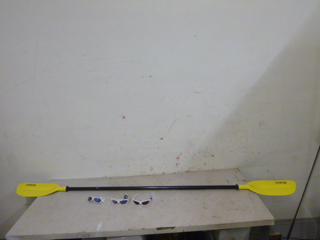 lot 74 image: NEW M.E. Propel Paddle Gear Kayak Paddle