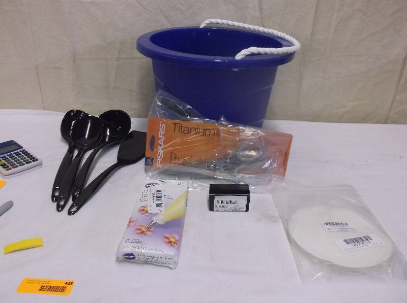 MISC KITCHEN ITEMS