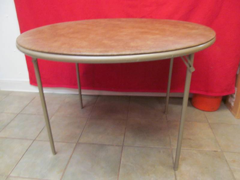 samsonite round folding table