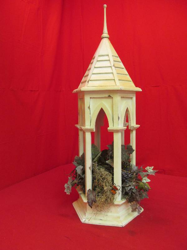 lot 57 image: Replica Garden Gazeebo w Greens 36 Tall - Wood