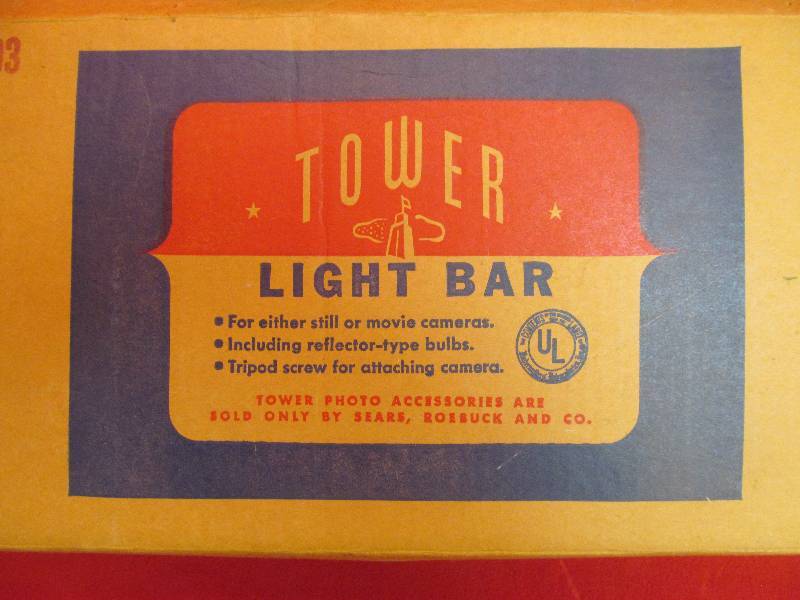 lot 141 image: vintage tower light bar