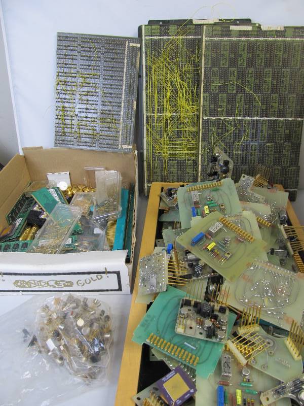 lot 82 image: HUGE Lot of Old Computer Parts for Gold Recovery