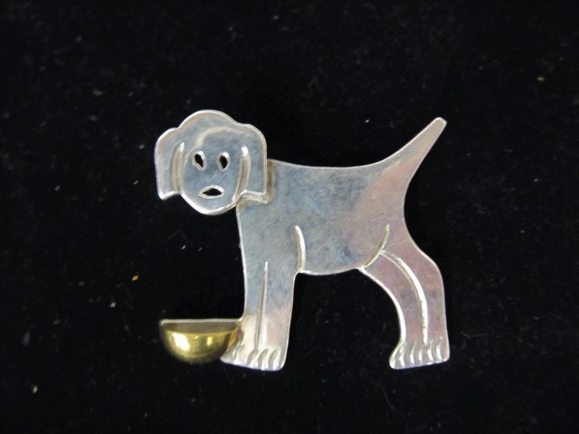 lot 44 image: Large Vintage Sterling Silver TAXCO Dog PinBrooch