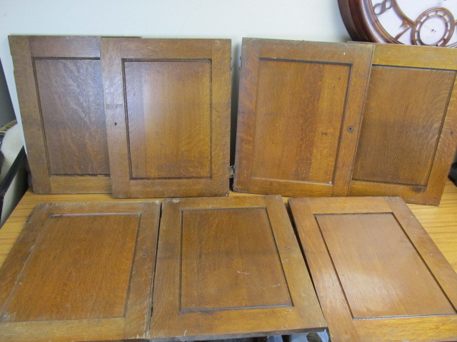 lot 93 image: 7 Antique Oak Cabinet Doors