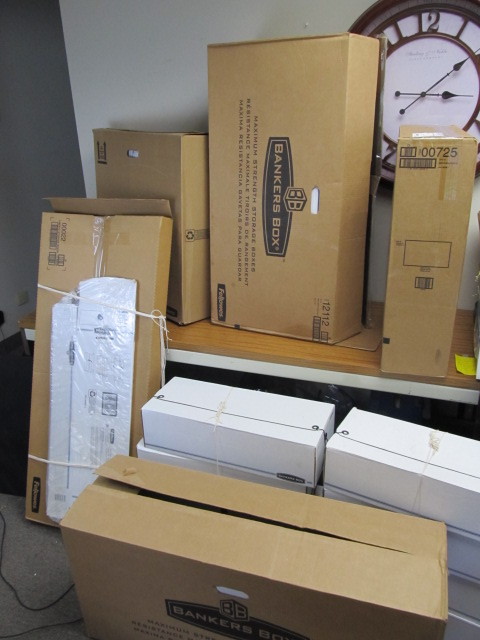 lot 122 image: Large Lot of BRAND NEW Quality Bankers Boxes