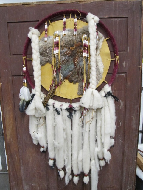 lot 128 image: LARGE Native American Leather, Fur & Pheasant Feather Dream Catcher