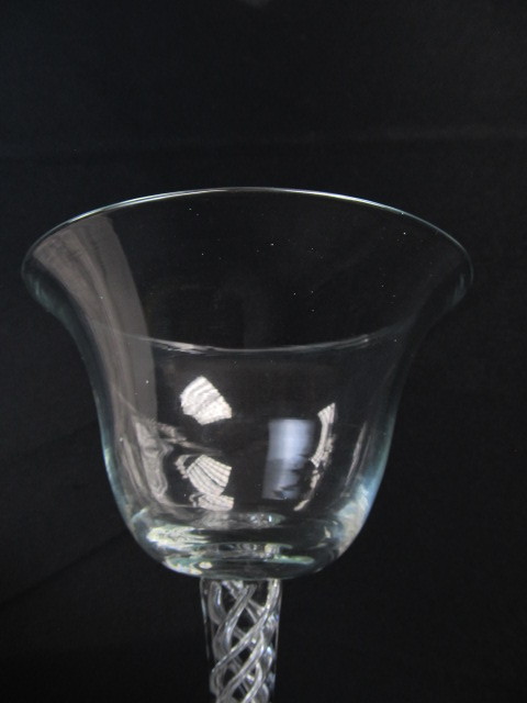 lot 22 image: Set of 8 HIGH END Hand Blown Air Twist Crystal Goblets