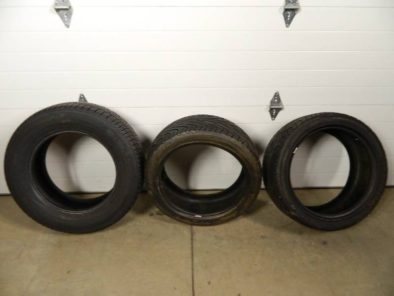 lot 252 image: Assorted Tires