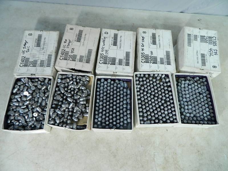 lot 72 image: 5 Boxes of Custom Lead Bullets