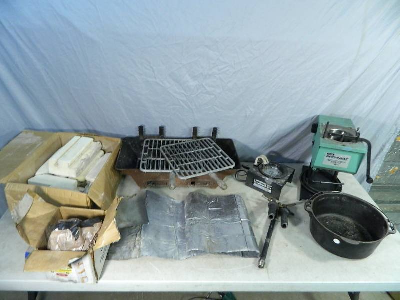 lot 79 image: Assorted Lead Melting Equipment