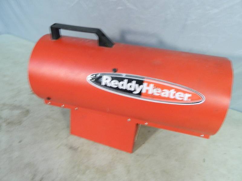 lot 100 image: 30,000 BTU Propane Heater
