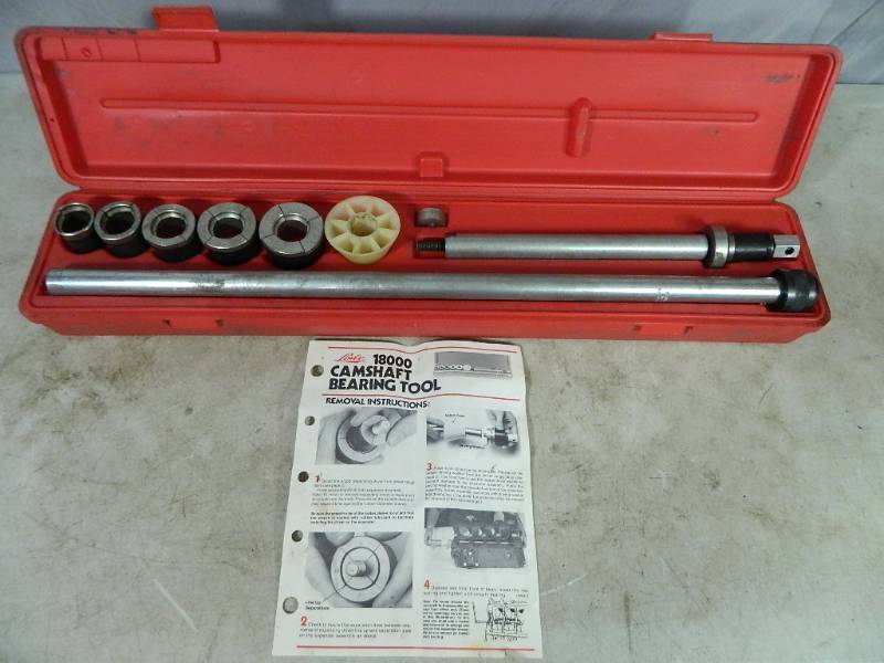 lot 108 image: Lisle Camshaft Bearing Tool