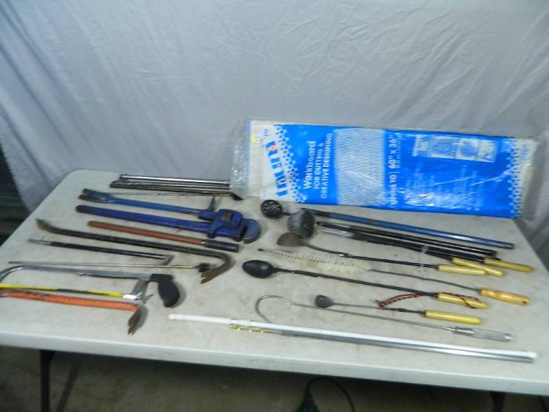 lot 136 image: Pipe Wrench, Pry Bars, Assorted Tools
